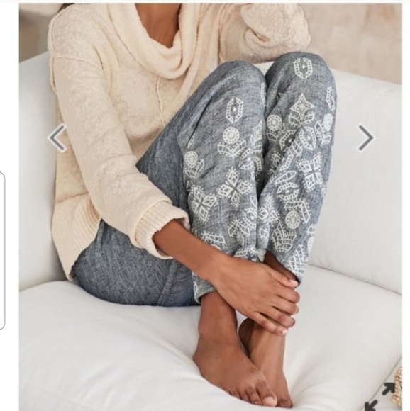 Soft Surroundings Shoreline Embroidered Pants XS - Picture 2 of 12